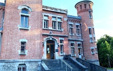 Visite guidée et commentée du château de Rozès