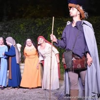 Exposition "Patrimoine de la photographie : les costumes à travers les époques"